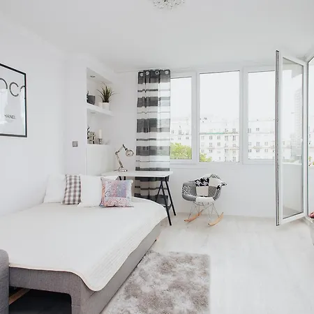 Shortstaypoland Zielna Apartment *